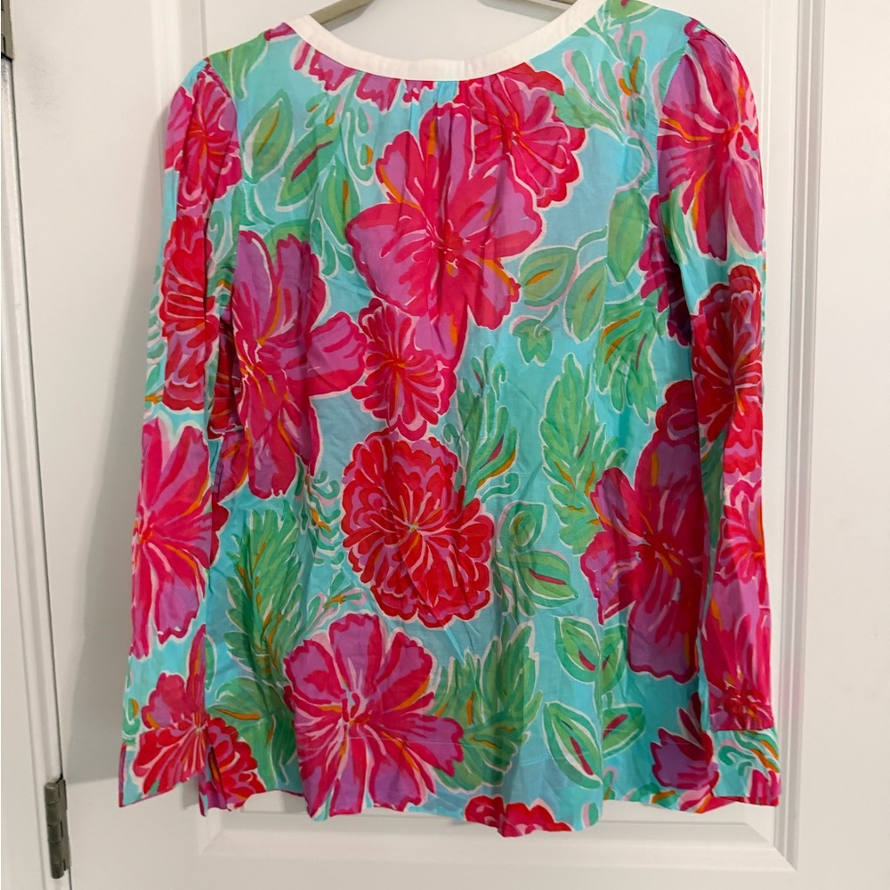 Floral Beaded Lilly Pulitzer top-L - Picture 2 of 5